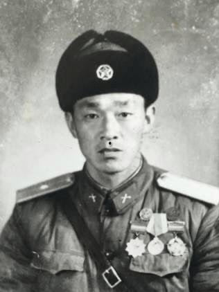 直播91岁老兵,岁月静好，英雄不老